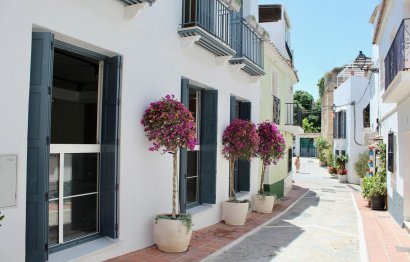 Resale - House - Townhouse - Marbella