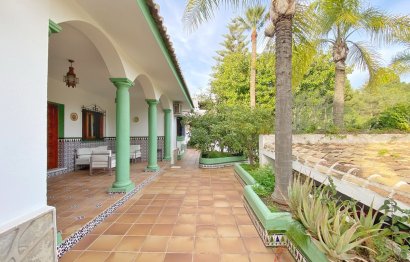 Resale - House - Detached Villa - Marbella - Marbella Centro