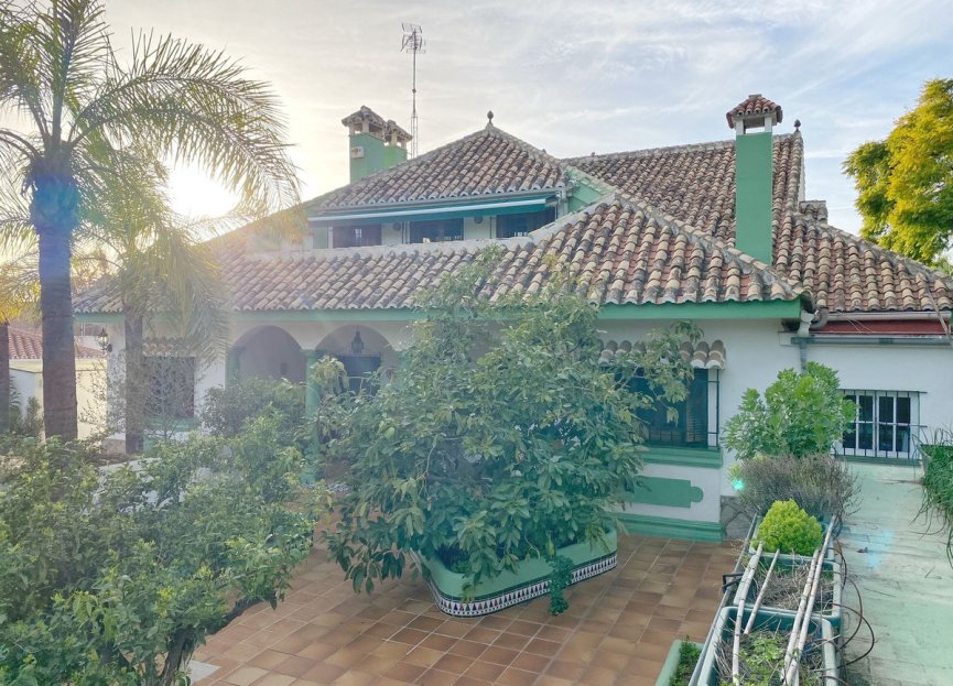 Resale - House - Detached Villa - Marbella - Marbella Centro