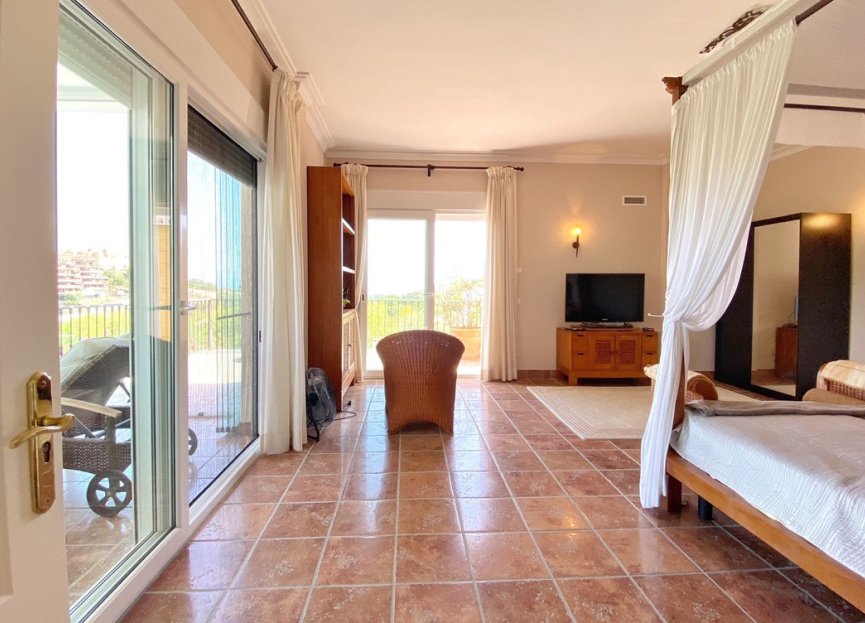 Resale - House - Detached Villa - Marbella - Elviria