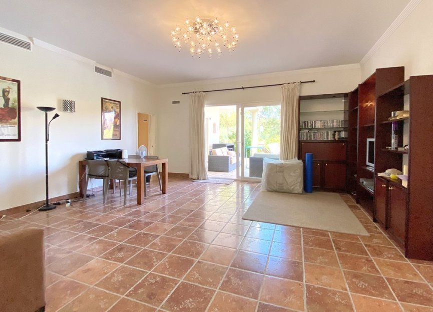 Resale - House - Detached Villa - Marbella - Elviria