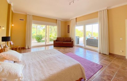 Resale - House - Detached Villa - Marbella - Elviria