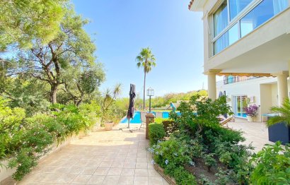 Resale - House - Detached Villa - Marbella - Elviria