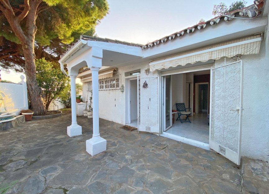 Resale - House - Detached Villa - Marbella - Marbella Centro