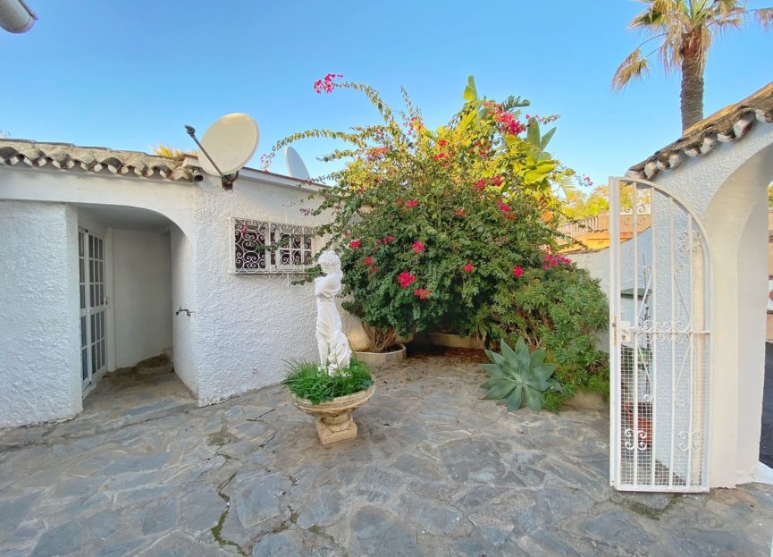 Resale - House - Detached Villa - Marbella - Marbella Centro