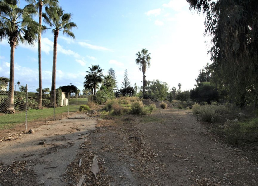 Resale - Plot - Residential Plot - Marbella - Guadalmina Baja