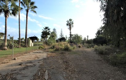 Resale - Plot - Residential Plot - Marbella - Guadalmina Baja