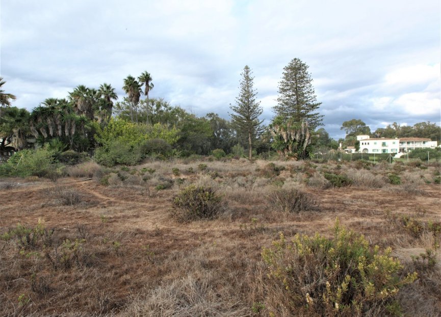 Resale - Plot - Residential Plot - Marbella - Guadalmina Baja