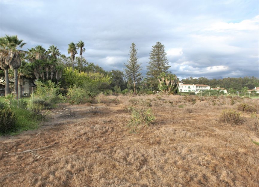 Resale - Plot - Residential Plot - Marbella - Guadalmina Baja