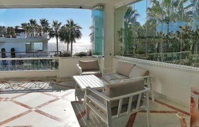 Resale - Apartment - Middle Floor Apartment - Estepona - Estepona Centro