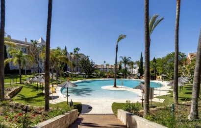 Resale - Apartment - Ground Floor Apartment - Marbella - Bahía de Marbella