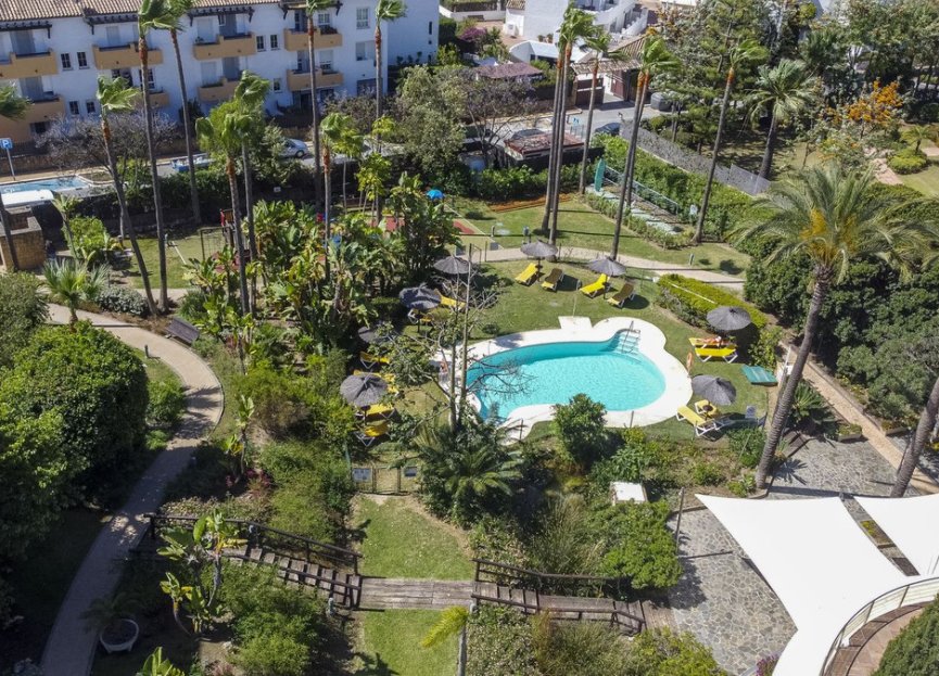 Resale - Apartment - Ground Floor Apartment - Marbella - Bahía de Marbella