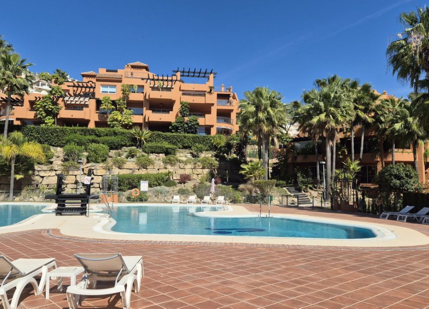 Reventa - Apartment - Middle Floor Apartment - Marbella - Nueva Andalucia