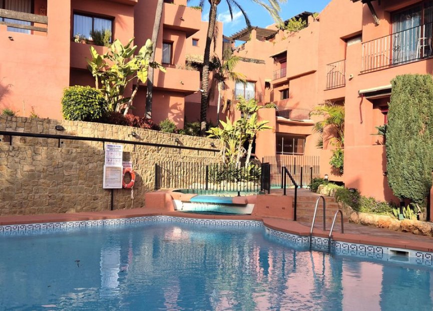 Reventa - Apartment - Penthouse - Marbella - Elviria