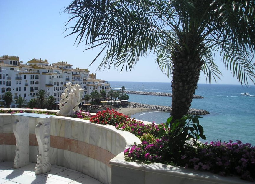 Resale - Apartment - Penthouse - Marbella - Puerto Banús