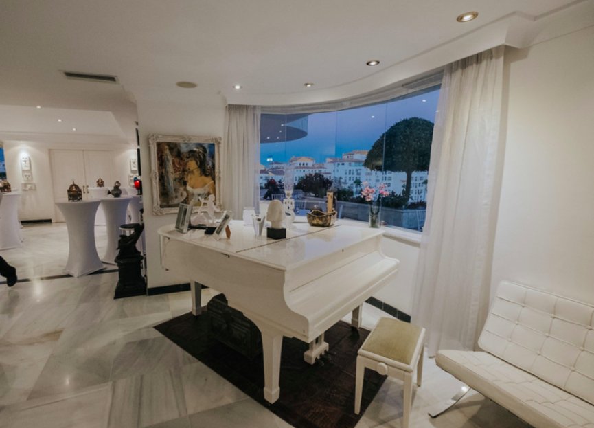 Reventa - Apartment - Penthouse - Marbella - Puerto Banús