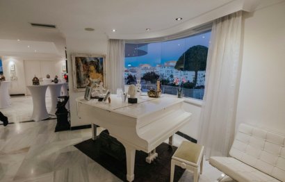 Resale - Apartment - Penthouse - Marbella - Puerto Banús