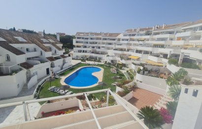 Resale - Apartment - Middle Floor Apartment - Marbella - Nueva Andalucia