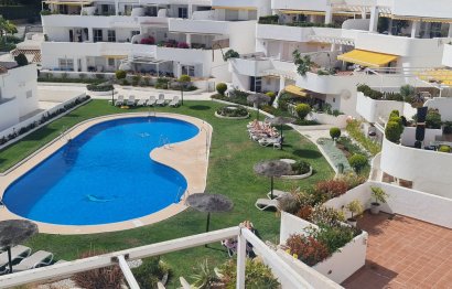 Resale - Apartment - Middle Floor Apartment - Marbella - Nueva Andalucia