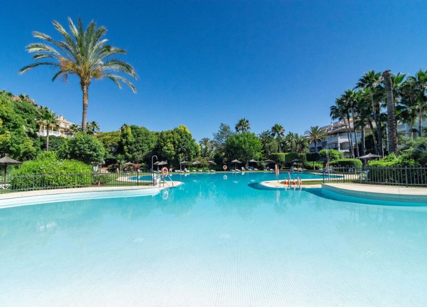 Reventa - Apartment - Middle Floor Apartment - Marbella - Nueva Andalucia