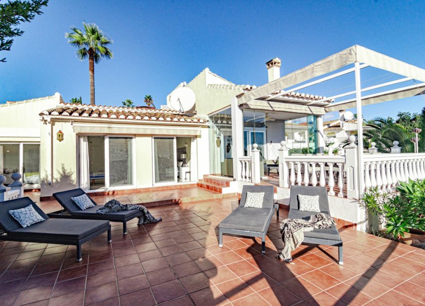 Resale - House - Detached Villa - Mijas - Calahonda