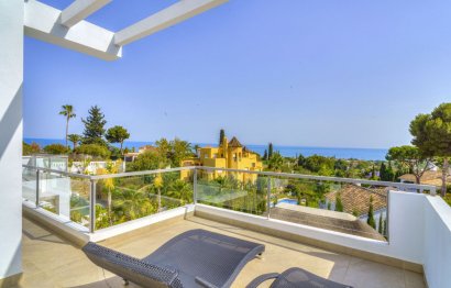 Resale - House - Detached Villa - Marbella - El Rosario