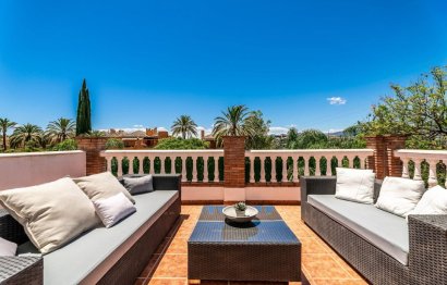 Resale - House - Detached Villa - Marbella - Nueva Andalucia