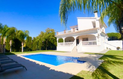 Resale - House - Detached Villa - Marbella - Nueva Andalucia