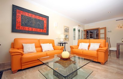 Resale - Apartment - Middle Floor Apartment - Estepona - New Golden Mile