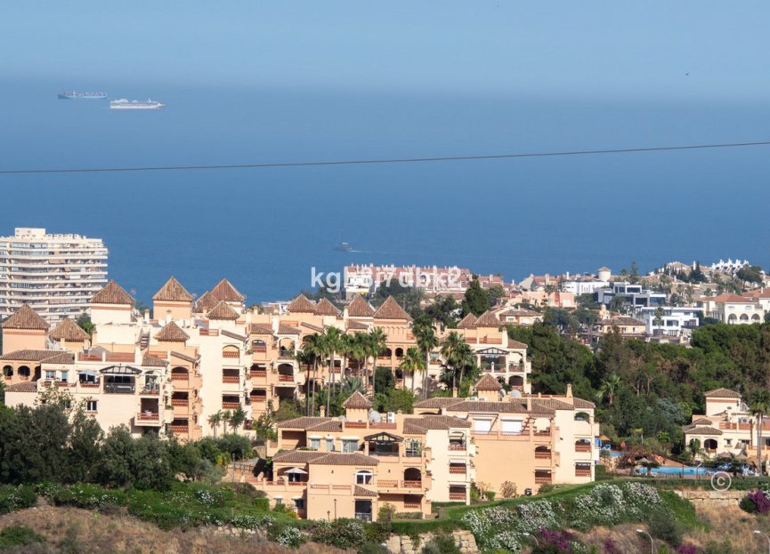 Resale - Apartment - Penthouse - Benalmádena - Benalmadena Centro