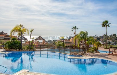 Resale - Apartment - Penthouse - Benalmádena - Benalmadena Centro