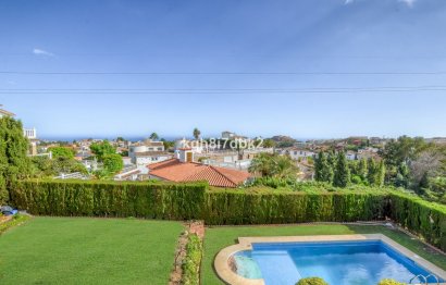 Resale - House - Detached Villa - Benalmádena - Benalmadena Centro