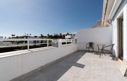 Resale - House - Townhouse - Estepona - Estepona Centro