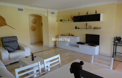 Reventa - Apartment - Penthouse - Benahavís - Benahavís Centro