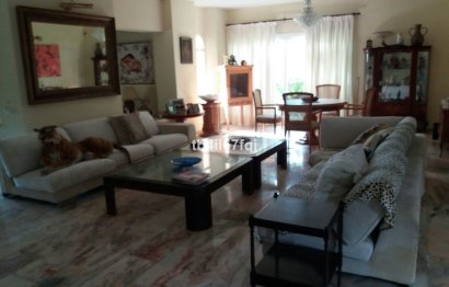 Resale - House - Detached Villa - Estepona - Atalaya