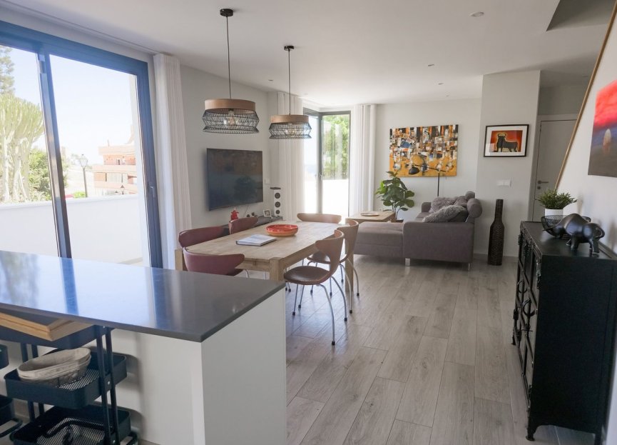 Resale - House - Townhouse - Fuengirola - Fuengirola Centro