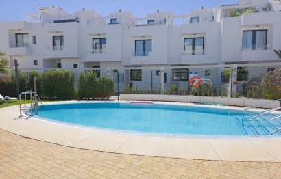 Reventa - House - Townhouse - Fuengirola - Fuengirola Centro