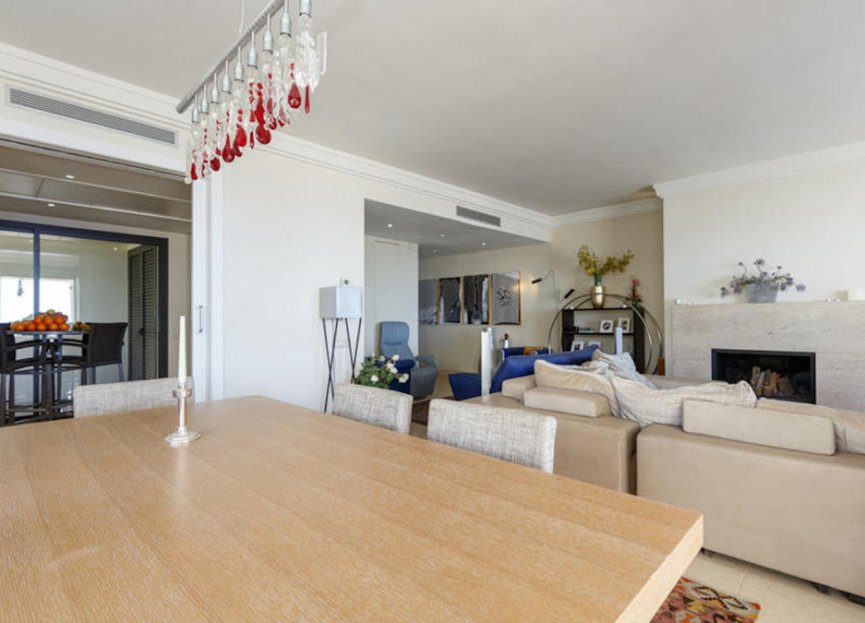 Resale - Apartment - Penthouse - Marbella - Marbella Centro