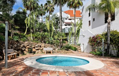 Resale - Apartment - Duplex - Marbella - Nueva Andalucia