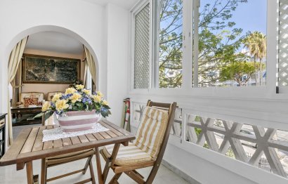 Resale - Apartment - Middle Floor Apartment - Marbella - Nueva Andalucia