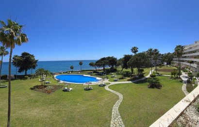 Resale - Apartment - Middle Floor Apartment - Estepona - Estepona Centro