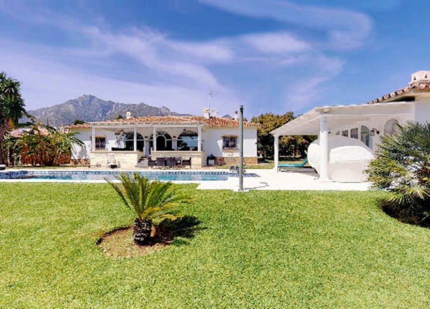 Resale - House - Detached Villa - Marbella - Marbella Centro