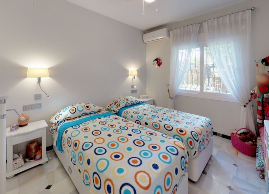 Resale - House - Detached Villa - Marbella - Marbella Centro