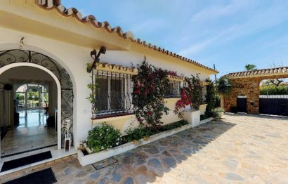 Resale - House - Detached Villa - Marbella - Marbella Centro