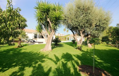 Resale - House - Detached Villa - Marbella - Marbella Centro