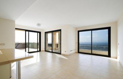 Resale - Apartment - Penthouse - Marbella - Altos de los Monteros