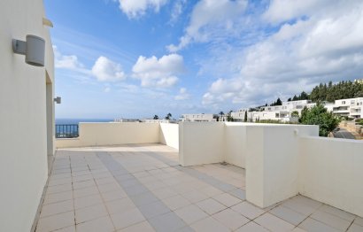 Reventa - Apartment - Penthouse - Marbella - Altos de los Monteros