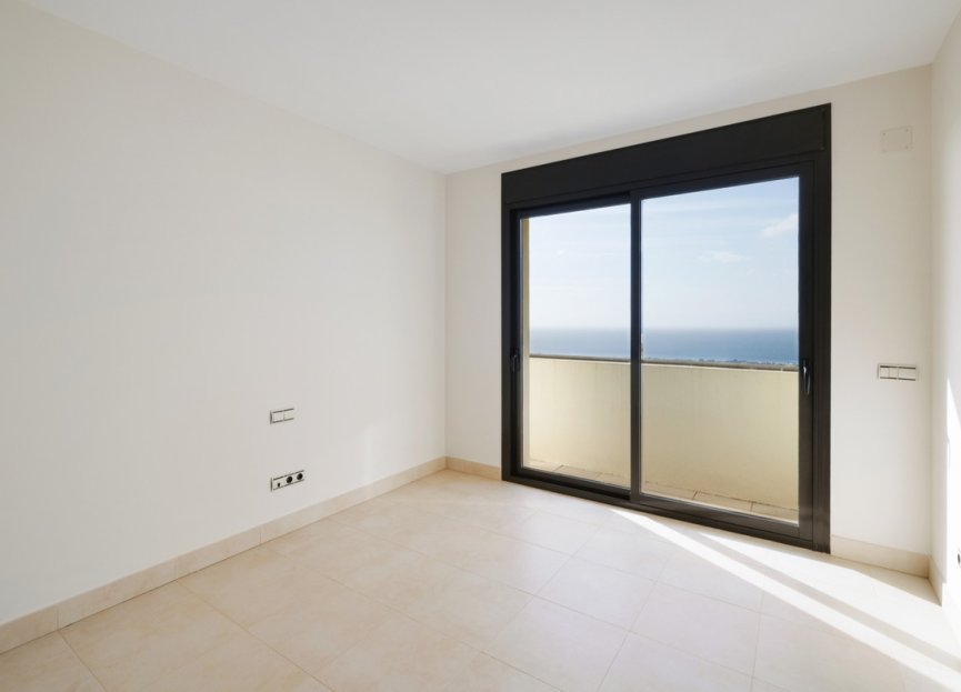 Reventa - Apartment - Penthouse - Marbella - Altos de los Monteros