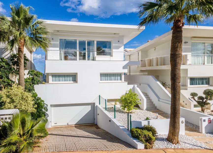 Resale - House - Detached Villa - Benalmádena - Benalmadena Centro