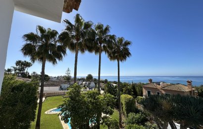 Resale - House - Detached Villa - Estepona - Estepona Centro